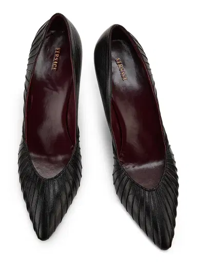 Versace Women's 90MM Seamed Leather Pumps - Black Gold - Size 11 | Thumbnail 4 Versace Women's 90MM Seamed Leather Pumps - Black Gold - Size 11 | Thumbnail 4