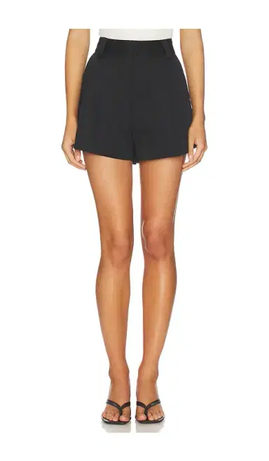 Elodie the Label Valeska Shorts | Thumbnail 1 Elodie the Label Valeska Shorts | Thumbnail 1