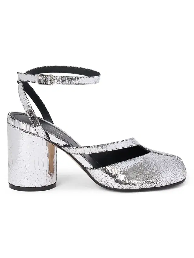 Maison Margiela Women's Tabi 80MM Metallic Leather Pumps - Silver