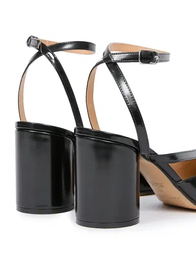 Maison Margiela Women's Tabi 80MM Leather Pumps - Black | Thumbnail 5 Maison Margiela Women's Tabi 80MM Leather Pumps - Black | Thumbnail 5