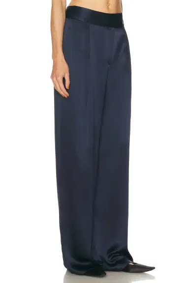 The Sei Relaxed Trouser | Thumbnail 2