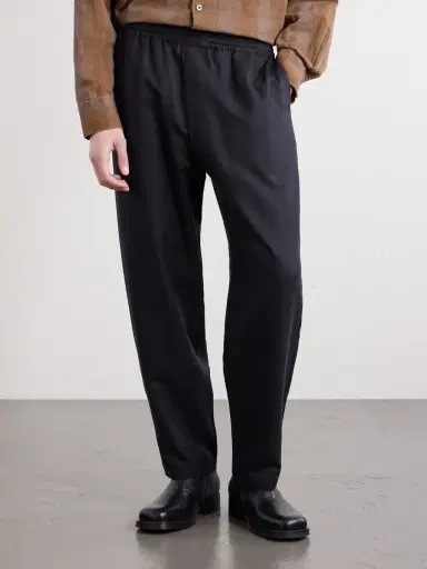 A Kind Of Guise Banasa Straight-Leg Lyocell Trousers - Men | Thumbnail 3 A Kind Of Guise Banasa Straight-Leg Lyocell Trousers - Men | Thumbnail 3