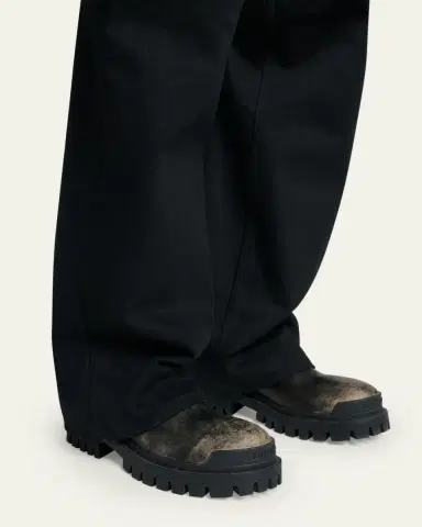 Balenciaga Men's Strike Worn-Out Leather Chelsea Boots | Thumbnail 2 Balenciaga Men's Strike Worn-Out Leather Chelsea Boots | Thumbnail 2