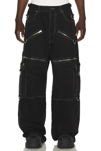 Balenciaga D-Ring Cargo Pants | Thumbnail 1