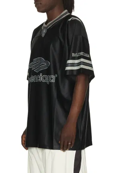Balenciaga V Neck Oversized T-Shirt | Thumbnail 2 Balenciaga V Neck Oversized T-Shirt | Thumbnail 2