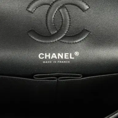 Chanel Pre-owned Chanel Small Classic Double Flap Bag So Black Iridescent Lambskin Black Hardware | Thumbnail 8