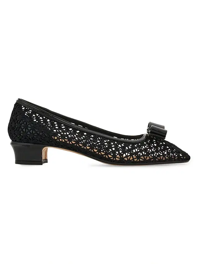 FERRAGAMO Women's Vara 2.0 Lace Pumps - Nero Biscotto