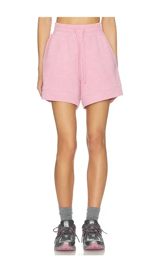 Atrium High Rise Short