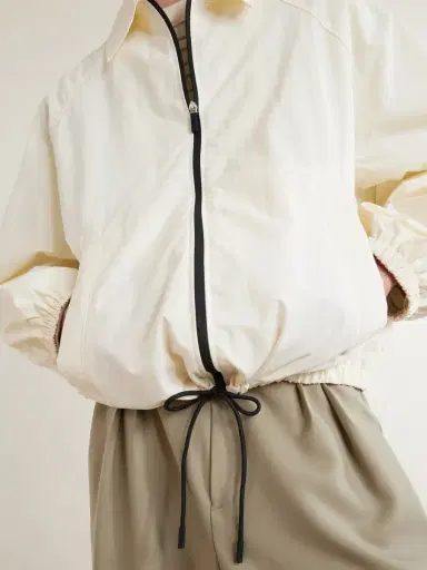 Jacquemus Logo-Embroidered Shell Bomber Jacket - Men | Thumbnail 5