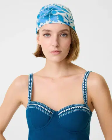Emporio Sirenuse Foulard in Eastern Dream Print | Thumbnail 2