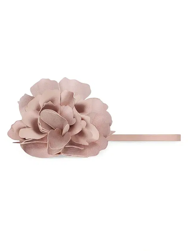 Givenchy Women's Small Rose Petals Charm in Nappa Leather - Baby Pink