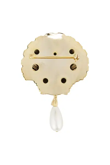 Rowen Rose Oversized Shell Brooch | Thumbnail 3