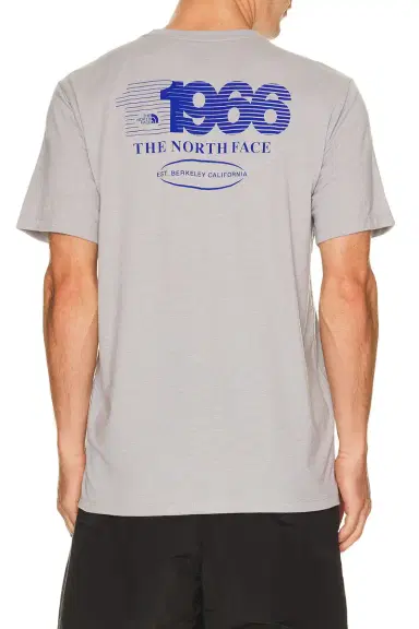 The North Face Tri-Blend Logo Play Short Sleeve Tee | Thumbnail 3