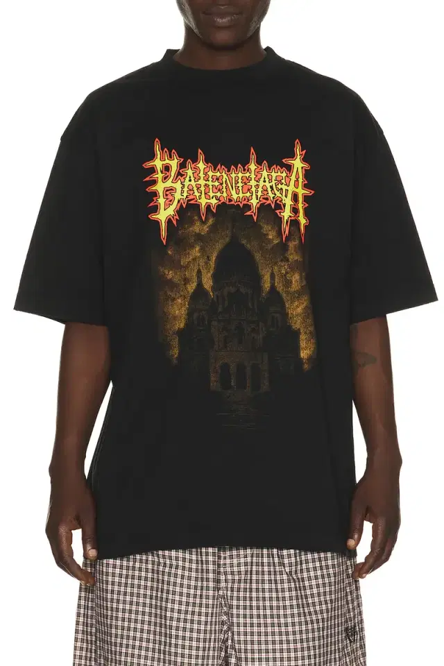 Medium Fitted T-Shirt