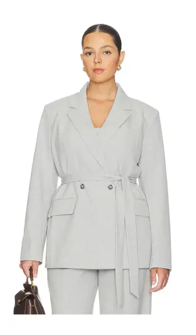 Good American Essential Suiting Belted Blazer | Thumbnail 2