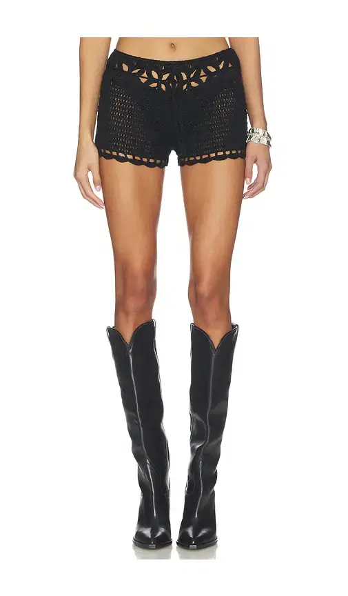 superdown Julianna Crochet Short