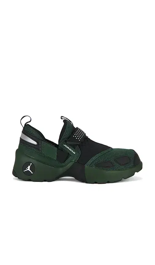 Jordan Trunner LX Sneaker
