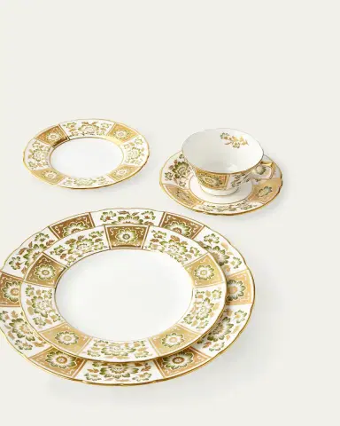 Royal Crown Derby Derby Panel Green Dinner Plate | Thumbnail 2