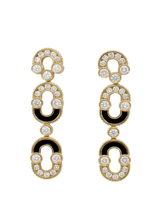 Viltier Magnetic Duo Earrings in Onyx, 18K Yellow Gold and Diamonds