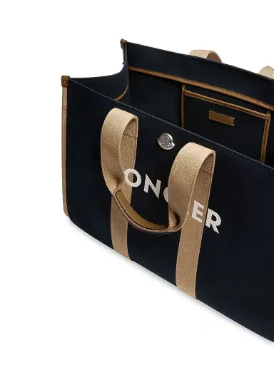 Moncler Men's Duffle Bag in Canvas | Thumbnail 4 Moncler Men's Duffle Bag in Canvas | Thumbnail 4