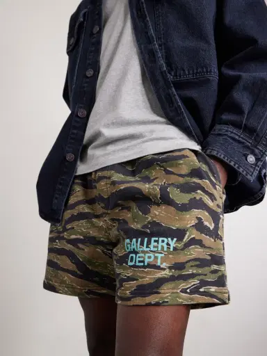 Gallery Dept. Zuma Straight-Leg Camouflage and Logo-Print Cotton-Jersey Shorts - Men | Thumbnail 5 Gallery Dept. Zuma Straight-Leg Camouflage and Logo-Print Cotton-Jersey Shorts - Men | Thumbnail 5