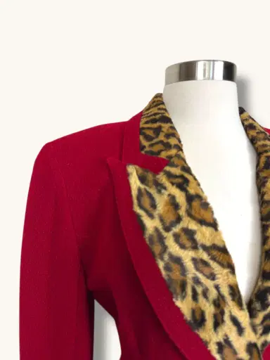 Jen Wonders Studio Skirt Suit Set | Thumbnail 11 Jen Wonders Studio Skirt Suit Set | Thumbnail 11