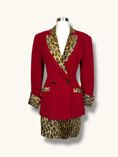 Jen Wonders Studio Skirt Suit Set | Thumbnail 7 Jen Wonders Studio Skirt Suit Set | Thumbnail 7