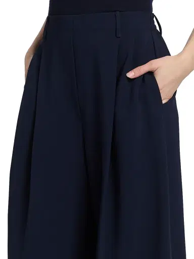 LESET Women's Arielle Pleated Crop Trousers - Midnight - Size XL | Thumbnail 6