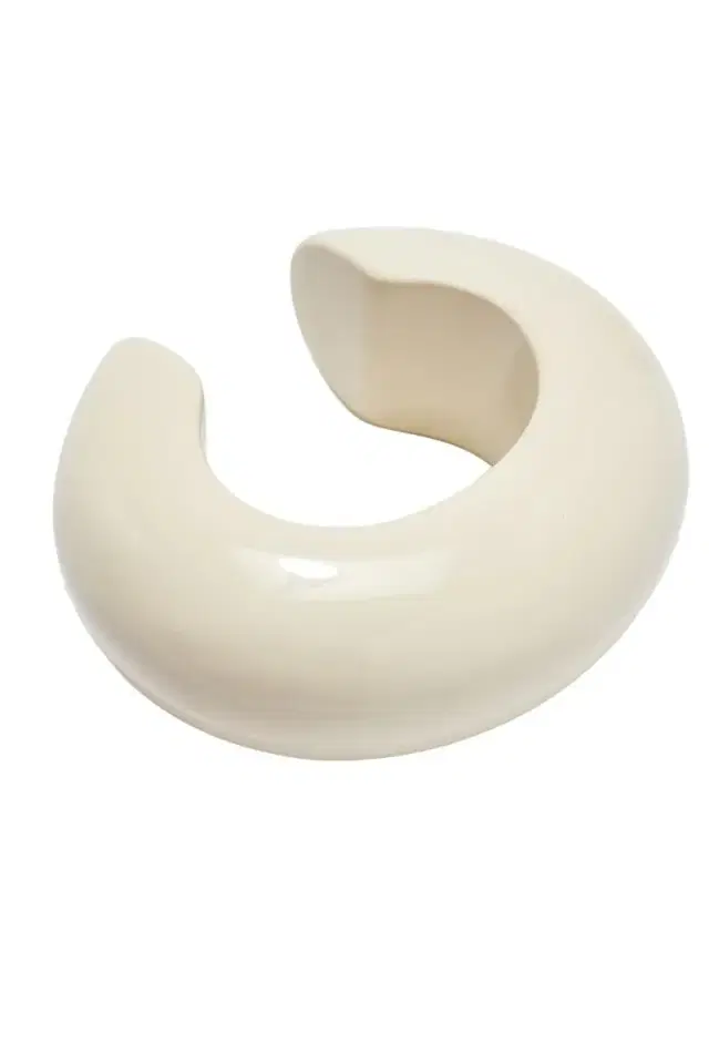 Alabaster Thin Arc Cuff Bracelet