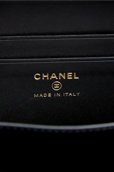 Chanel Chanel Filigree Chain Vanity Clutch | Thumbnail 6 Chanel Chanel Filigree Chain Vanity Clutch | Thumbnail 6