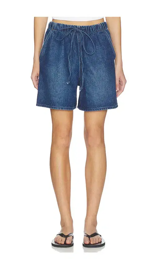The Buffet Bermuda Short