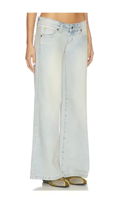 Abrand 00 Wide Leg Jeans | Thumbnail 2