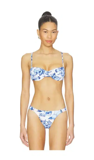 Farm Rio Porcelain Chita Underwire Bikini Top | Thumbnail 1 Farm Rio Porcelain Chita Underwire Bikini Top | Thumbnail 1