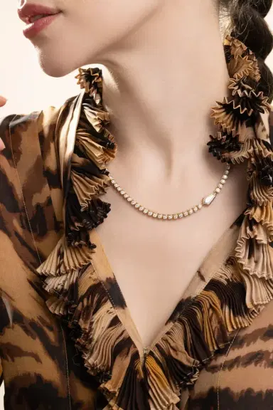 Uniform Object Champagne Diamond Kite Vessel Tennis Necklace | Thumbnail 4 Uniform Object Champagne Diamond Kite Vessel Tennis Necklace | Thumbnail 4