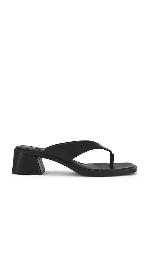 Kora Sandal