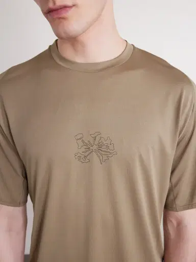 Portal Lateral Peak Logo-Print Recycled-Jersey T-Shirt - Men | Thumbnail 5