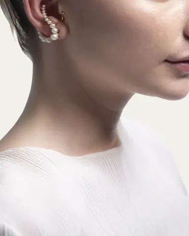 Beatriz Palacios 18k Gold Vermeil and Graduated Pearl Earrings | Thumbnail 2