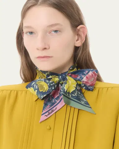 Valentino Garavani Apres L'Hiver Poppies Silk Bandeau Scarf | Thumbnail 2