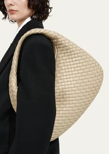 Bottega Veneta Veneta Leather Shoulder Bag | Thumbnail 2 Bottega Veneta Veneta Leather Shoulder Bag | Thumbnail 2