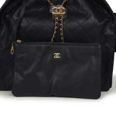 Chanel Chanel Medium 25 Hobo Bag Dark Navy Caviar Antique Gold Hardware | Thumbnail 8 Chanel Chanel Medium 25 Hobo Bag Dark Navy Caviar Antique Gold Hardware | Thumbnail 8