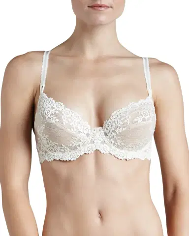 Wacoal Lace Embrace Underwire Bra | Thumbnail 1