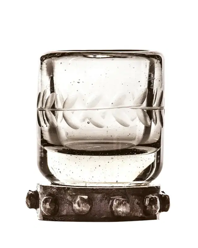 Jan Barboglio Zackshot Glass
