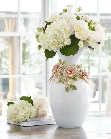 Jay Strongwater Rose Grand Vase | Thumbnail 4