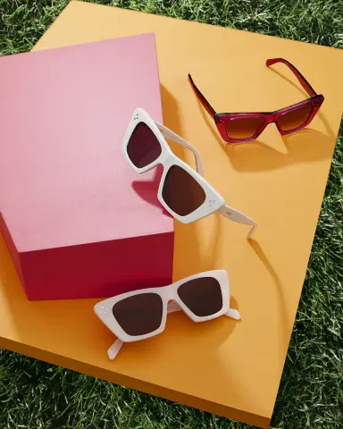 CELINE Acetate Butterfly Sunglasses | Thumbnail 4 CELINE Acetate Butterfly Sunglasses | Thumbnail 4