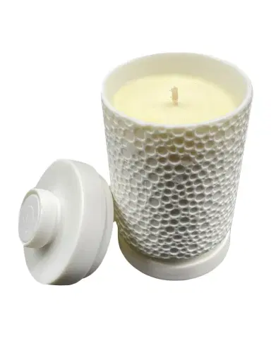 Van Dang Fragrances 10 oz. Buddhapada Candle | Thumbnail 1 Van Dang Fragrances 10 oz. Buddhapada Candle | Thumbnail 1