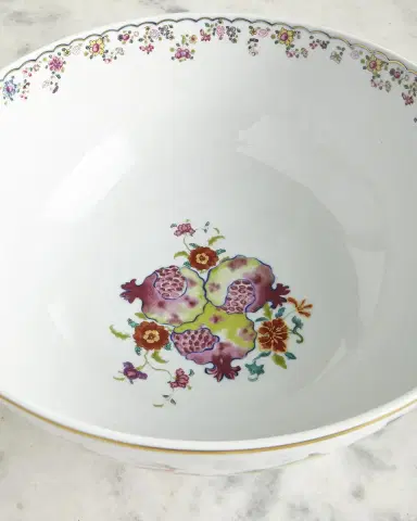 Mottahedeh Tobacco Leaf Presentation Bowl | Thumbnail 2
