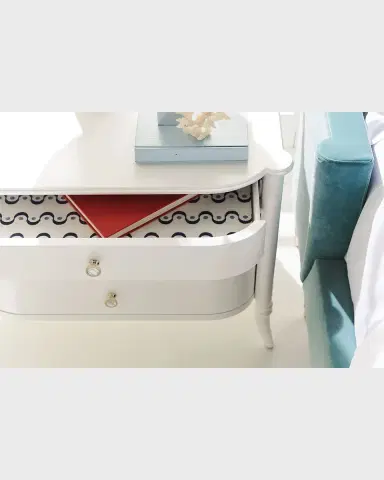 Caracole Oyster Diver Nightstand | Thumbnail 4