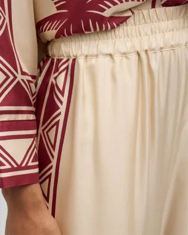 La DoubleJ Placed-Print Wide-Leg Silk Palazzo Pants | Thumbnail 6 La DoubleJ Placed-Print Wide-Leg Silk Palazzo Pants | Thumbnail 6
