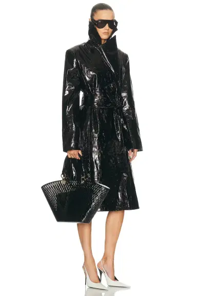 Tom Ford Cut Out Patent Leather Medium Panier Bag | Thumbnail 2