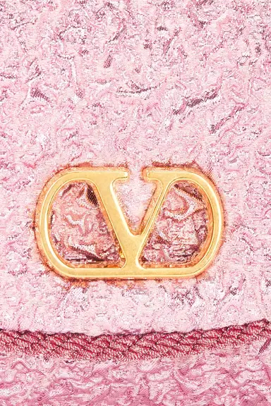 Valentino Garavani Vain Soft Clutch | Thumbnail 6 Valentino Garavani Vain Soft Clutch | Thumbnail 6